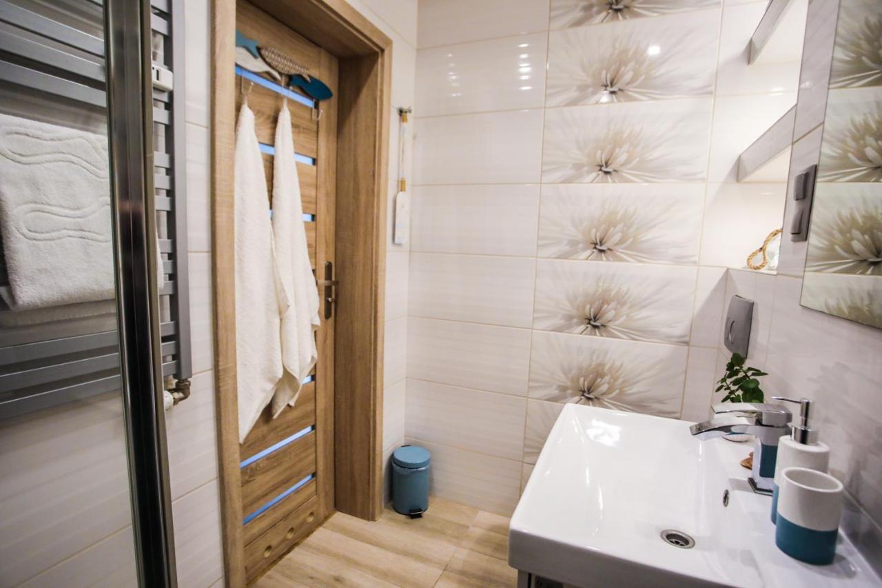 Apartament Blekitno Na Bialym Władysławowo Exteriör bild