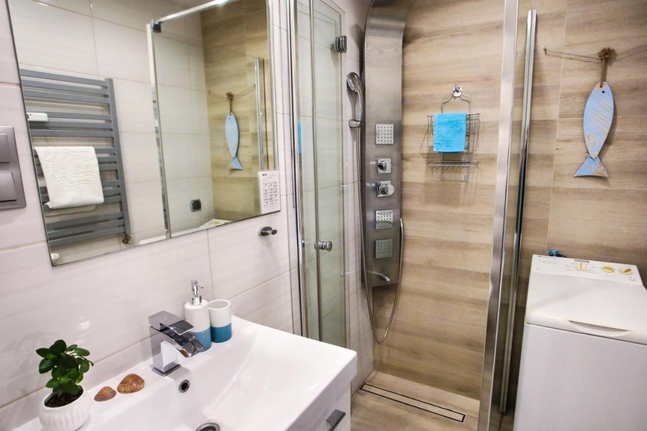 Apartament Blekitno Na Bialym Władysławowo Exteriör bild