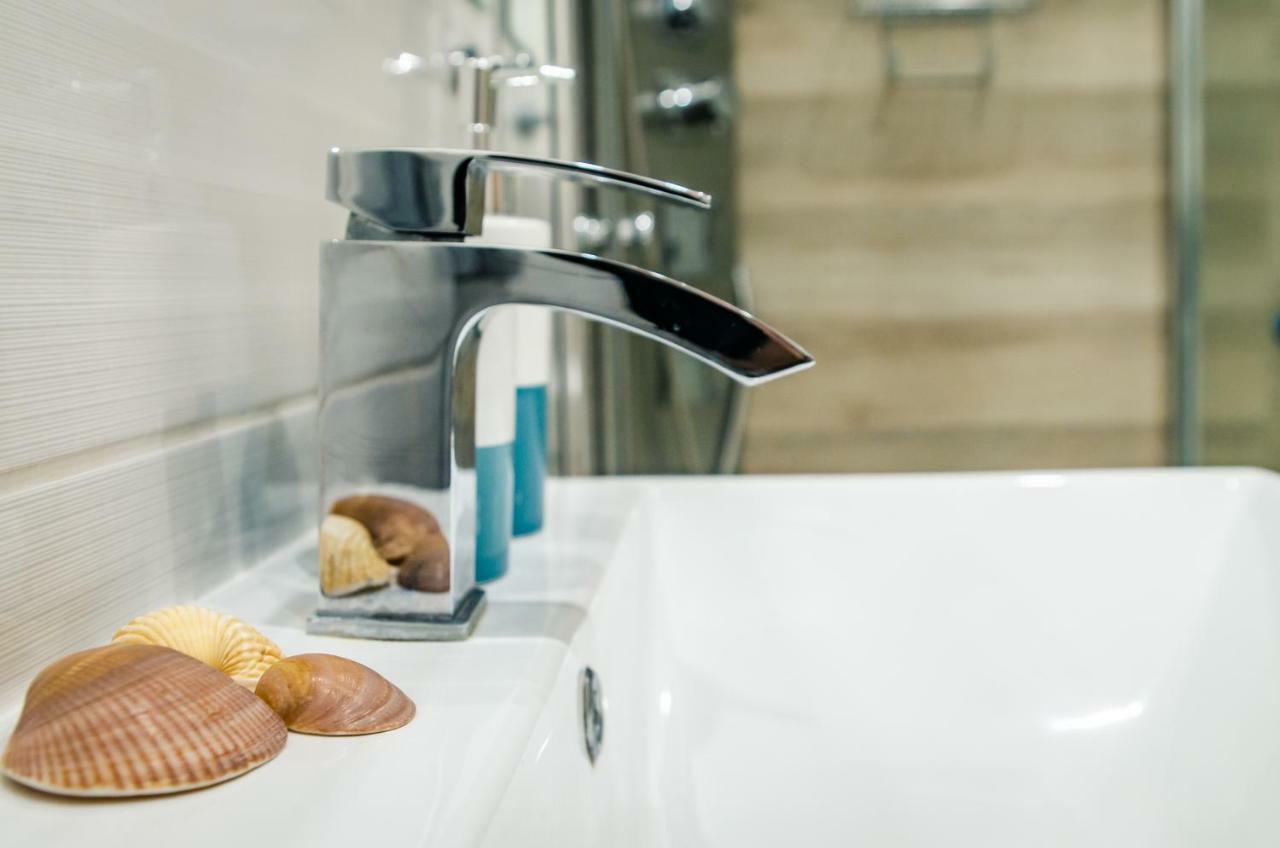 Apartament Blekitno Na Bialym Władysławowo Exteriör bild